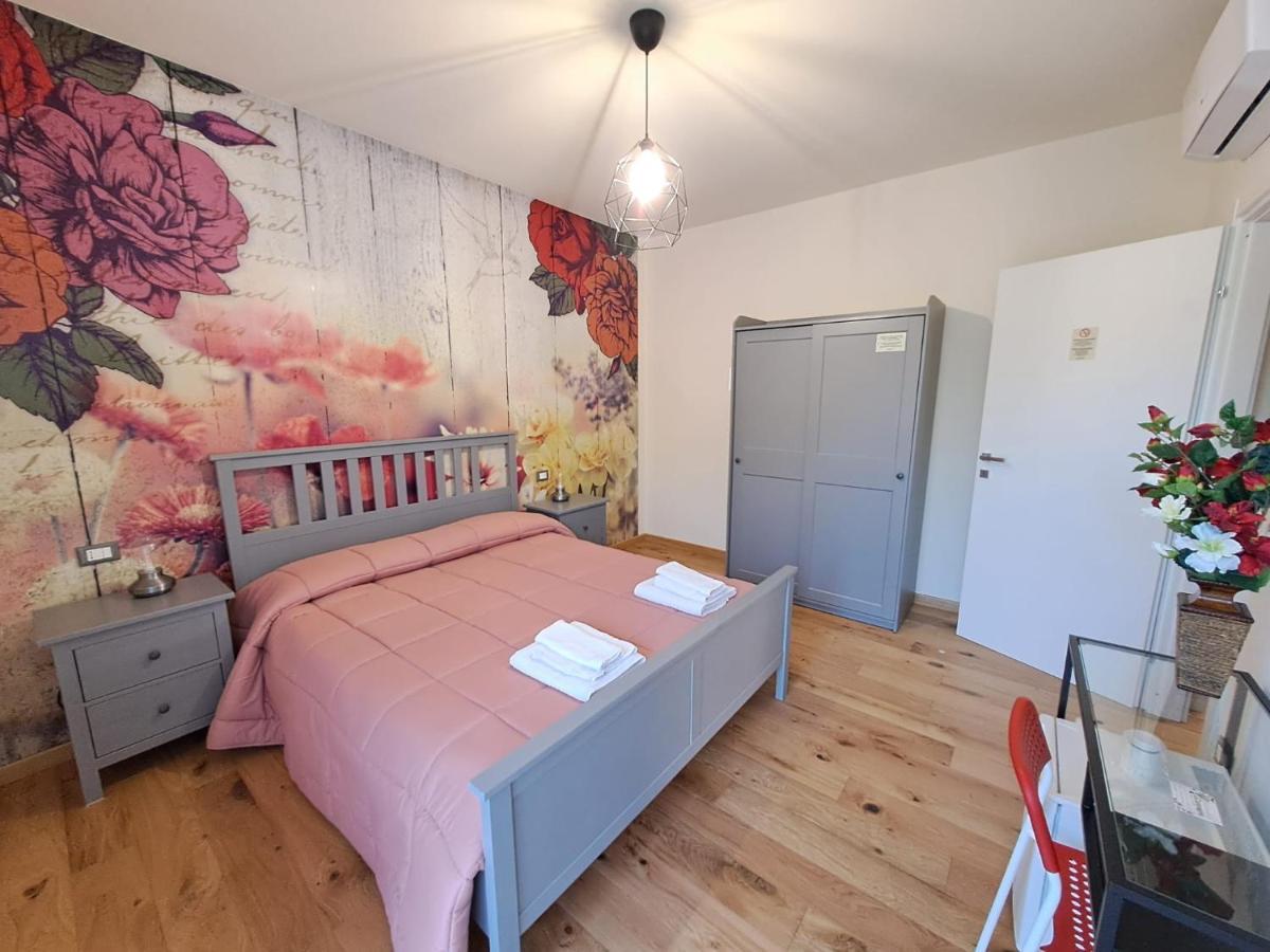 La Campagna Di Peppe E Tullia Bed & Breakfast Formia Bagian luar foto