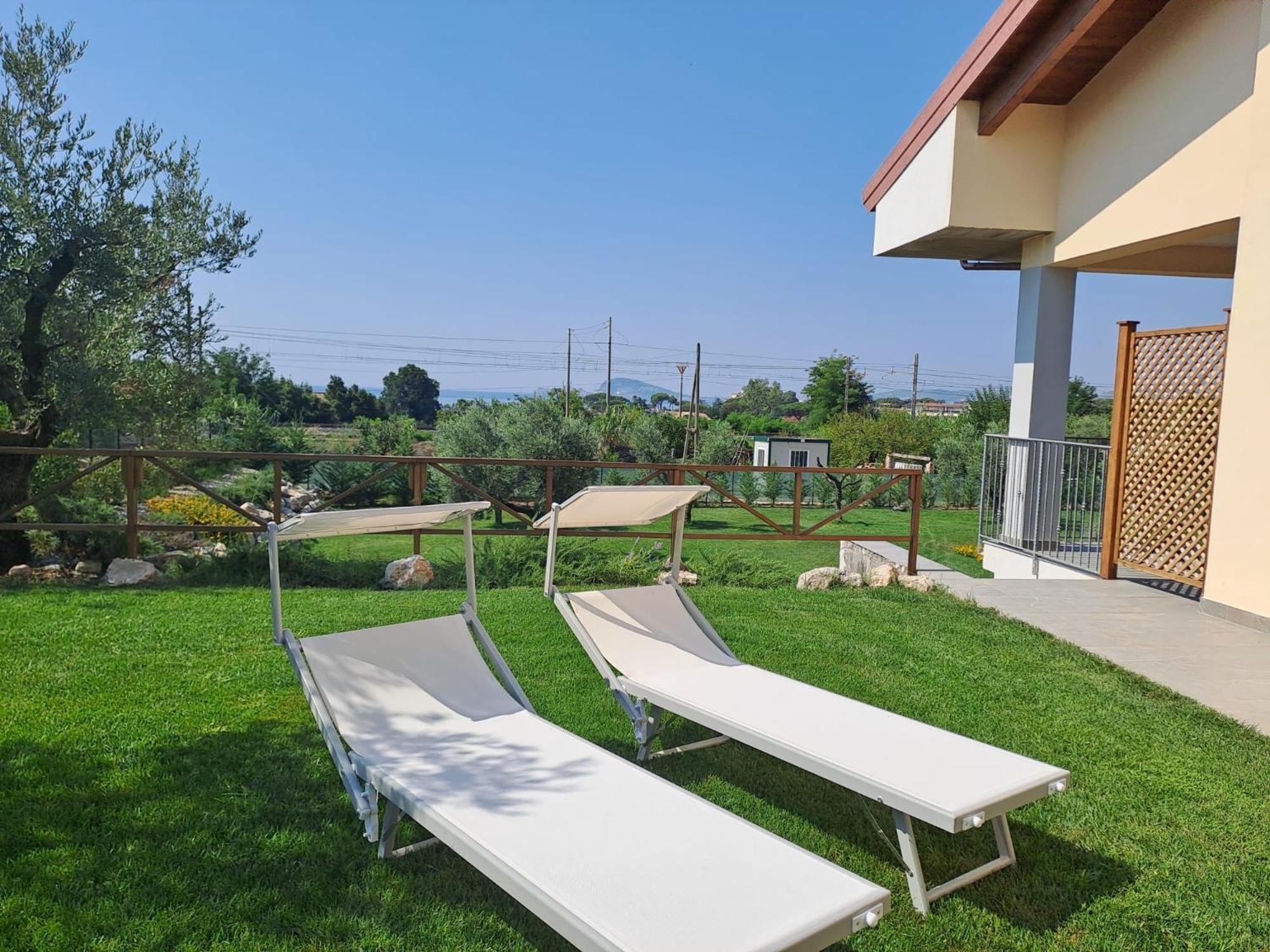 La Campagna Di Peppe E Tullia Bed & Breakfast Formia Bagian luar foto