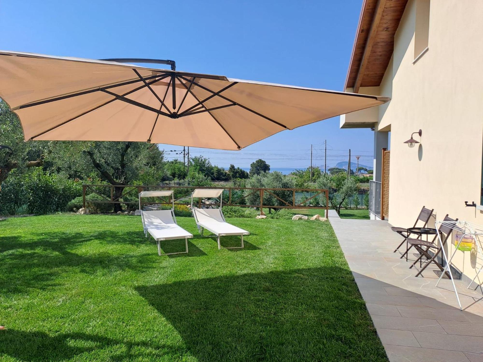 La Campagna Di Peppe E Tullia Bed & Breakfast Formia Bagian luar foto