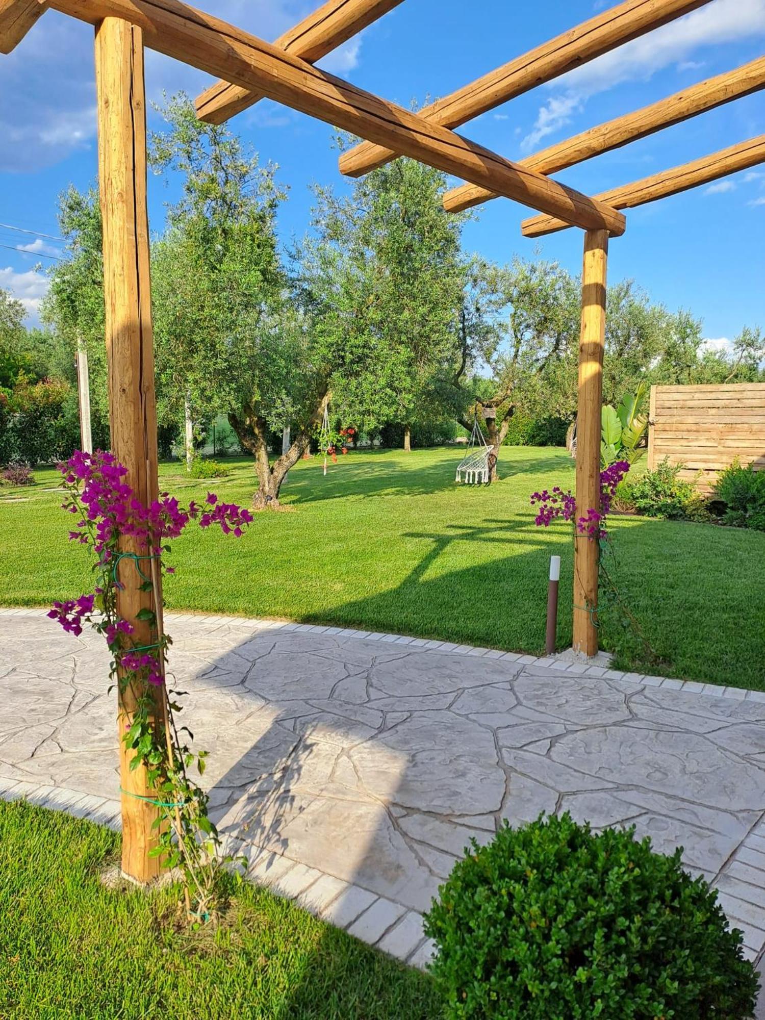 La Campagna Di Peppe E Tullia Bed & Breakfast Formia Bagian luar foto