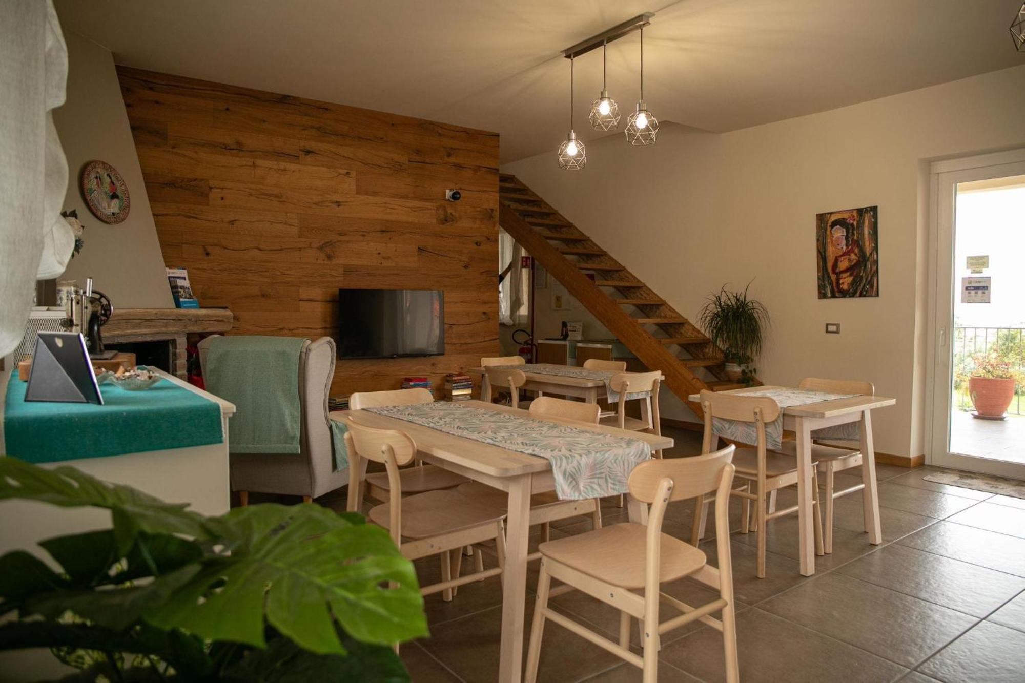 La Campagna Di Peppe E Tullia Bed & Breakfast Formia Bagian luar foto